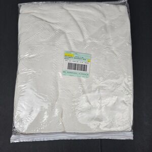 Antoinette Vintage White Twin Bedspread Matelasse Fringe 10921ATWI NEW